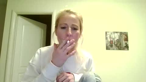 Snapshot of fairy_nightmare chatting on 11/16/25, 07:52 Fairy NightMary online show from 11/16/25, 07:52