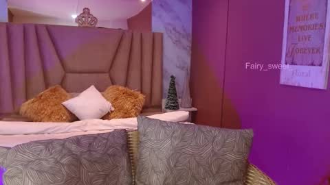 FAIRY online show from 12/04/25, 08:50