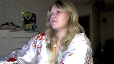 Arisha online show from 11/05/25, 04:29