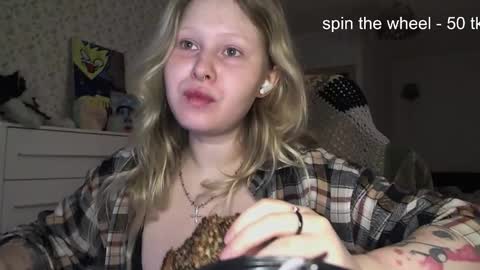 Arisha online show from 11/09/25, 09:35