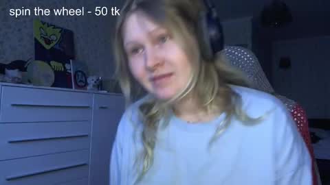 Arisha online show from 12/15/25, 11:47