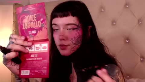 Fairy online show from 12/24/24, 01:17