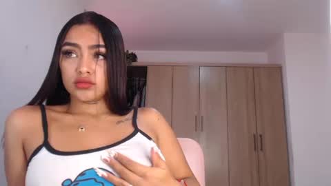 fairylatin online show from 01/30/25, 08:21