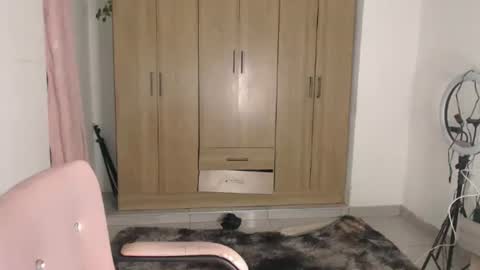 fairylatin online show from 02/06/25, 01:38