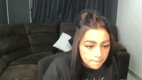 fairylatin online show from 11/24/25, 11:59