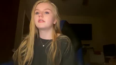 Snapshot of fairynation444 chatting on 09/30/25, 12:59 Fairy online show from 09/30/25, 12:59