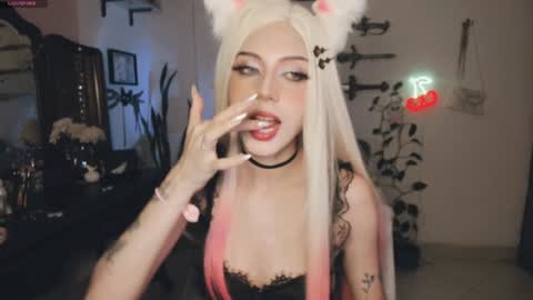 Snapshot of fairywhore chatting on 01/07/25, 04:39 Jackie Cosplayer online show from 01/07/25, 04:39