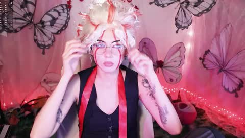 Snapshot of fairywhore chatting on 09/29/25, 03:33 Jackie Cosplayer online show from 09/29/25, 03:33