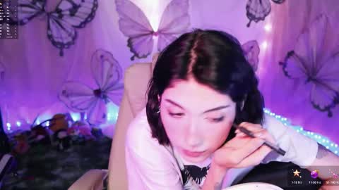 Snapshot of fairywhore chatting on 09/30/25, 05:01 Jackie Cosplayer online show from 09/30/25, 05:01