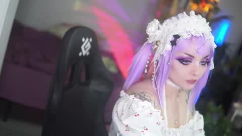 faith_chan online show from 09/18/25, 12:01