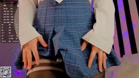 Emilia online show from 11/16/25, 04:18