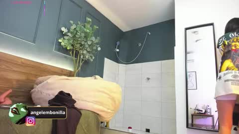 Megan    630  1330 -5 online show from 03/28/26, 11:10