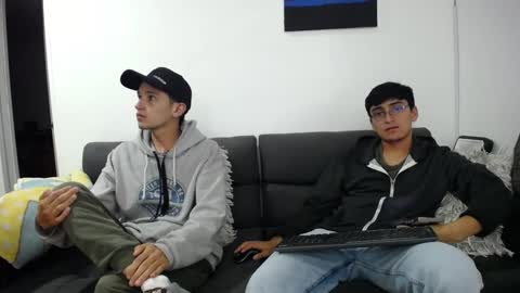 FallGays online show from 01/20/25, 01:28