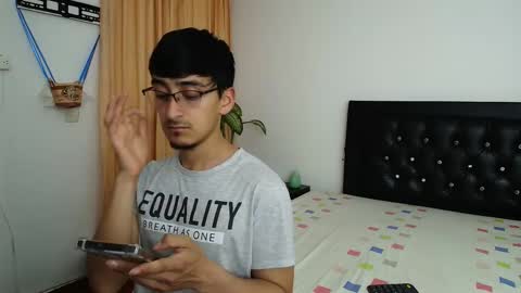 FallGays online show from 12/18/25, 11:33