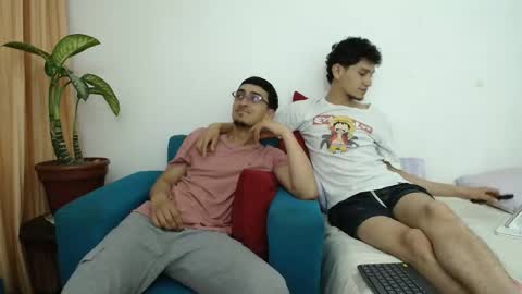 FallGays online show from 04/24/26, 03:31