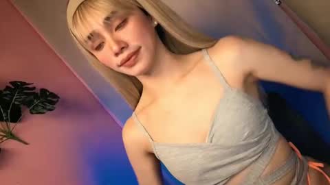 Snapshot of familystroke_twinny8 chatting on 02/25/25, 07:20 Alexandra x Alexandro online show from 02/25/25, 07:20