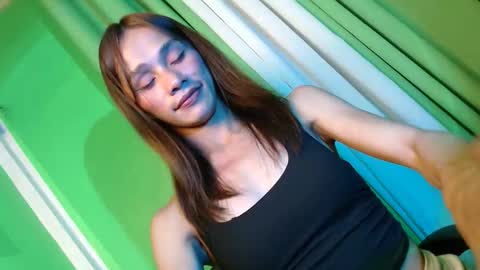 Snapshot of familystroke_twinny8 chatting on 05/13/26, 02:36 Alexandra x Alexandro online show from 05/13/26, 02:36