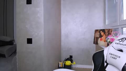 fancy bunny online show from 12/18/25, 05:24