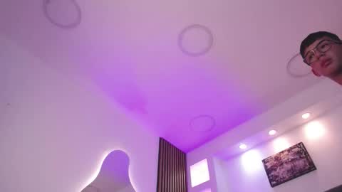 Snapshot of fancy_vixen chatting on 02/20/26, 06:26 FANCY online show from 02/20/26, 06:26