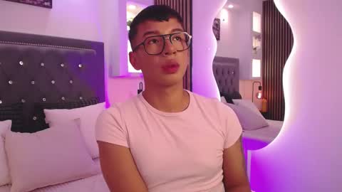 Snapshot of fancy_vixen chatting on 02/25/26, 03:16 FANCY online show from 02/25/26, 03:16