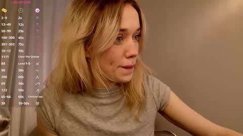 Snapshot of fancyamelia chatting on 10/10/25, 12:59 fancyamelia online show from 10/10/25, 12:59