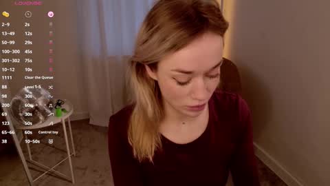 Snapshot of fancyamelia chatting on 10/15/25, 01:00 fancyamelia online show from 10/15/25, 01:00