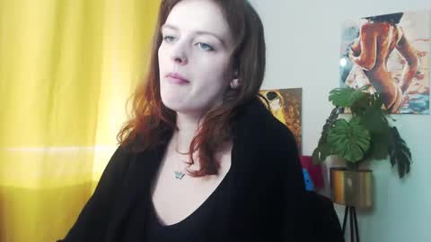 Nadine online show from 12/17/24, 10:12