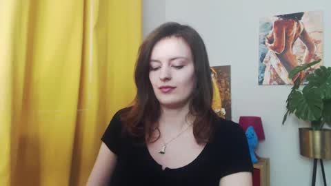 Nadine online show from 01/20/25, 09:13