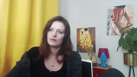 Nadine online show from 01/20/25, 12:18