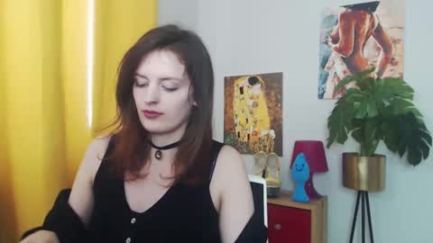 Nadine online show from 01/29/25, 12:24