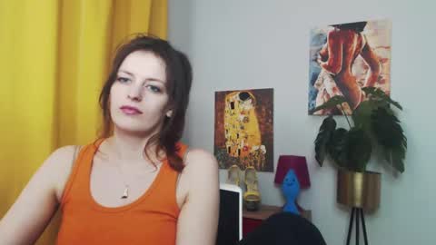 Nadine online show from 02/06/25, 09:22