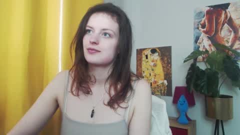 Nadine online show from 02/12/25, 12:22