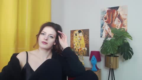 Nadine online show from 02/14/25, 10:07