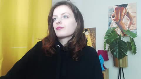 Nadine online show from 02/17/25, 09:24