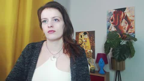 Nadine online show from 02/28/25, 06:21