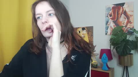 Nadine online show from 03/12/25, 06:18