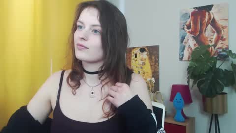 Nadine online show from 03/12/25, 12:26