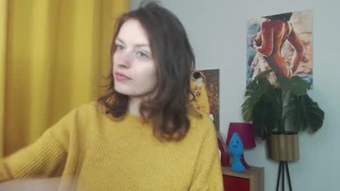 Nadine online show from 10/06/25, 04:43