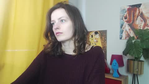 Nadine online show from 11/02/25, 09:44