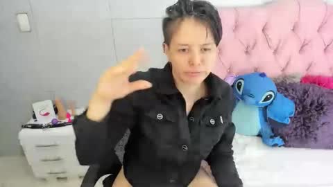 FANNY online show from 12/16/25, 01:32