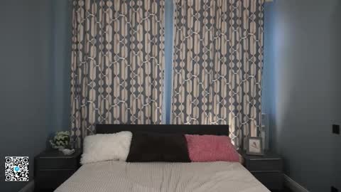 Adele online show from 12/03/25, 09:18