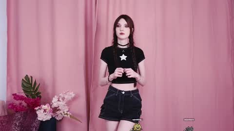 Kim online show from 01/17/25, 08:00