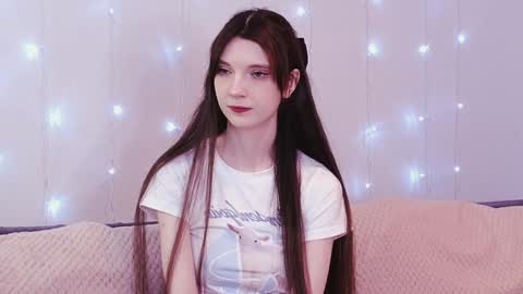 Kim online show from 01/19/25, 04:04