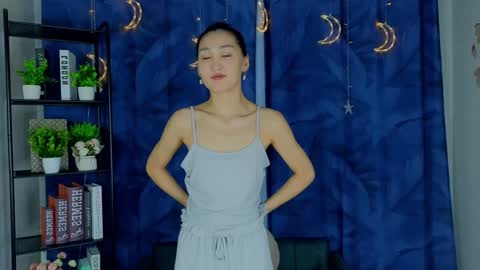 Eva online show from 02/08/25, 01:22