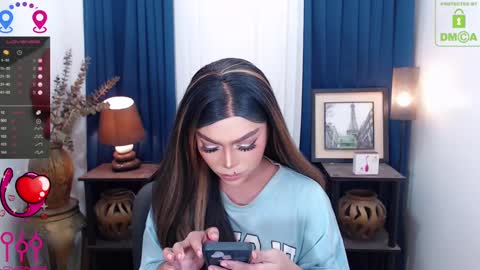 Snapshot of fantacyoflove chatting on 12/11/24, 01:58 YASI online show from 12/11/24, 01:58