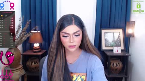 Snapshot of fantacyoflove chatting on 12/17/24, 02:12 YASI online show from 12/17/24, 02:12