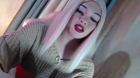 DANIELLA - DONT FORGET TO GIVE ME A THUMBSU UP online show from 06/02/26, 12:45