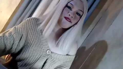 Snapshot of fantasticcock69_daniella chatting on 06/26/26, 08:08 DANIELLA - DONT FORGET TO GIVE ME A THUMBSU UP online show from 06/26/26, 08:08