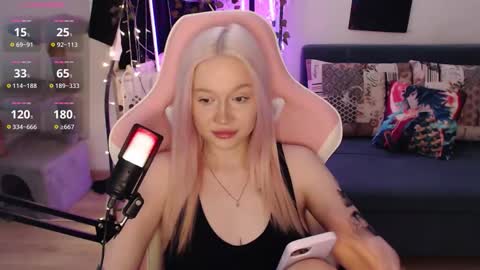 Snapshot of fantasy_lisa chatting on 01/11/26, 01:54 Lisa online show from 01/11/26, 01:54