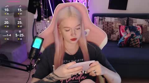 Snapshot of fantasy_lisa chatting on 01/12/26, 01:55 Lisa online show from 01/12/26, 01:55